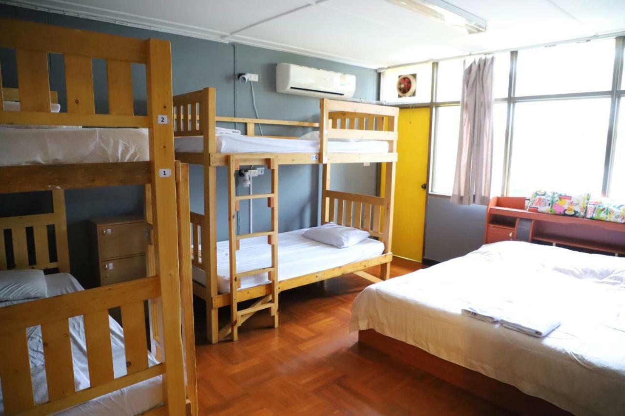 Ideer Hostel Bangkok Exterior foto